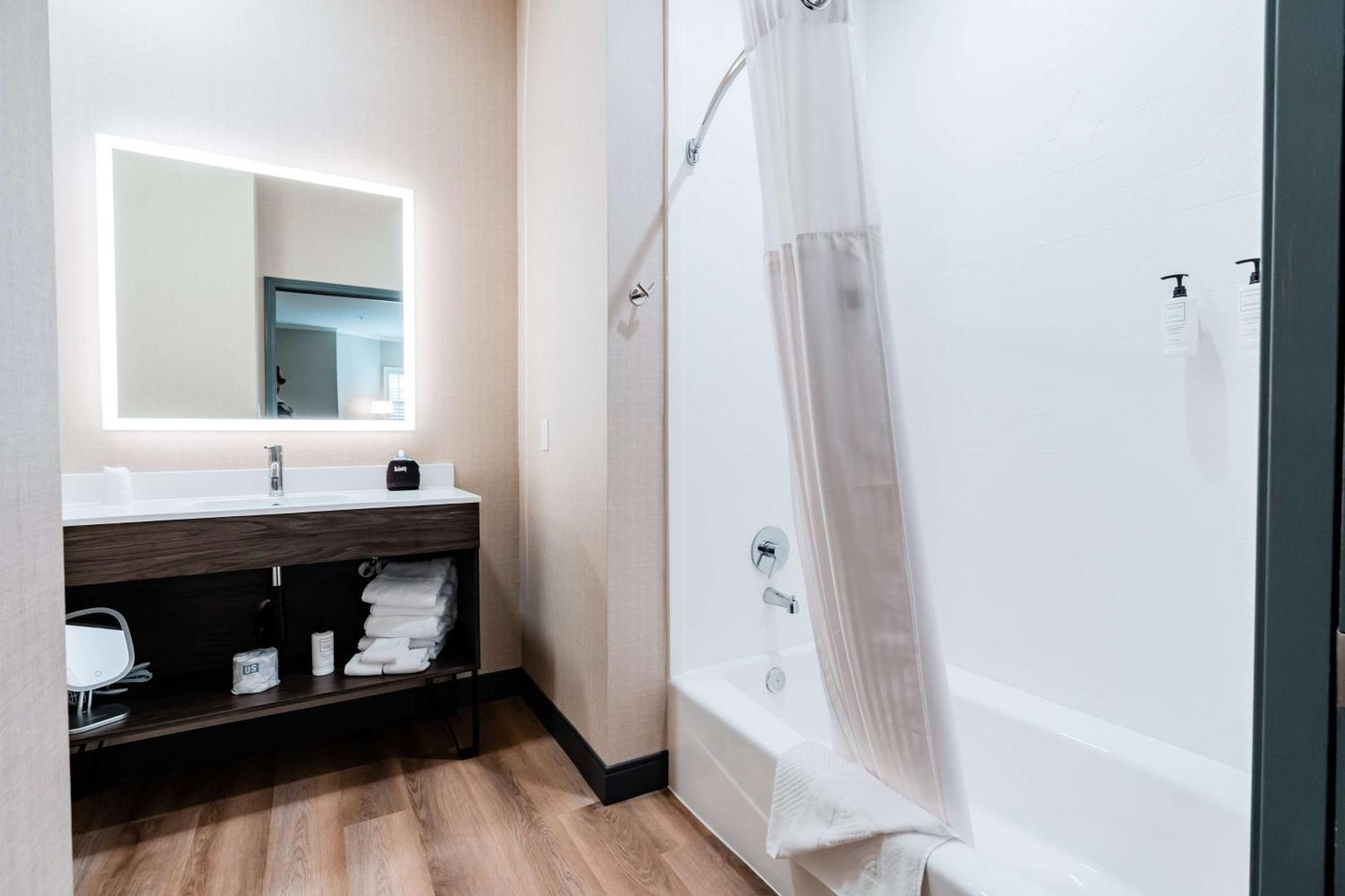 Hotel Nobo Cascade, Tapestry Collection By Hilton Luaran gambar